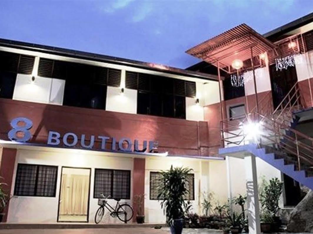 8 Boutique By The Sea Tanjung Tokong Exterior foto